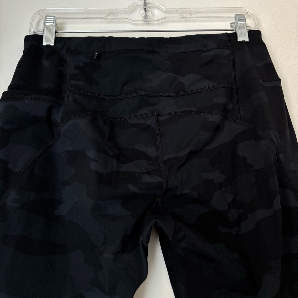 Sweaty Betty Power 7/8 Gym Leggings in Ultra Black Camo Print Size US 12 Active - Picture 8 of 13